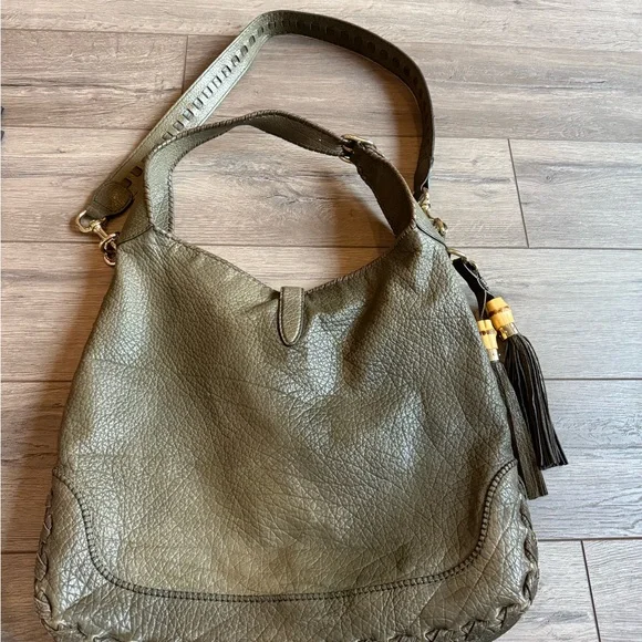 Gucci Olive Green Jackie Bag with Gold Details - Picture 2 of 8